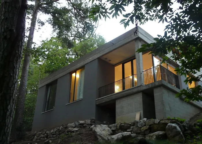 アパート Varesello 20