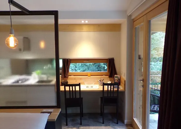 Varesello 20 * Brunate